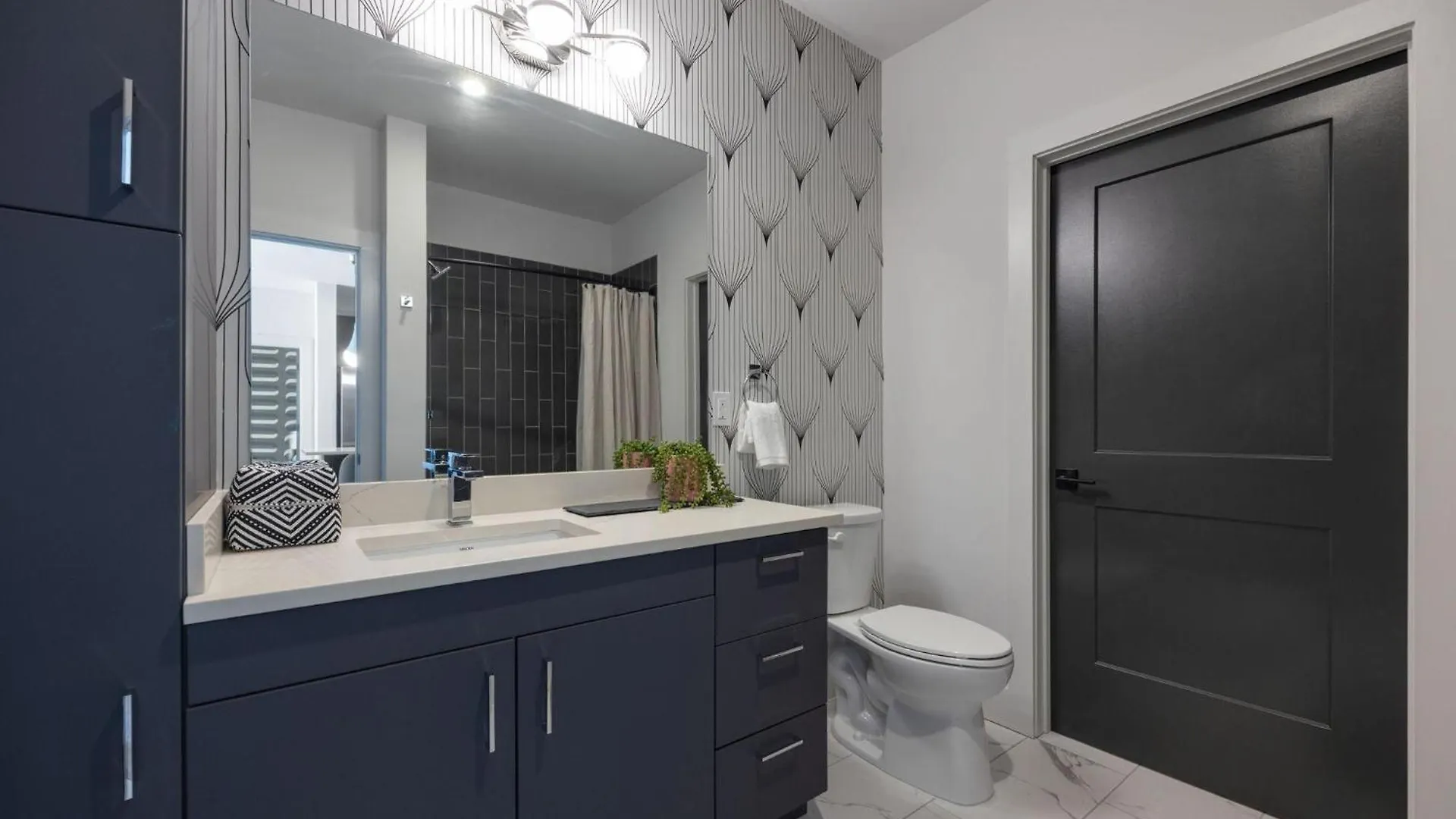 Penthouse Blues-Odyssey-Pool & Gym-Mins 2 Broadway Villa Nashville