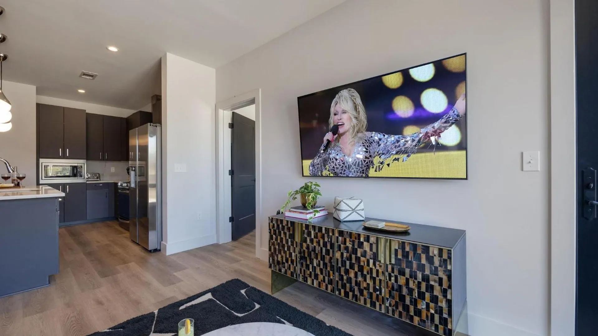 Penthouse Blues-Odyssey-Pool & Gym-Mins 2 Broadway Villa Nashville 0*,  United States